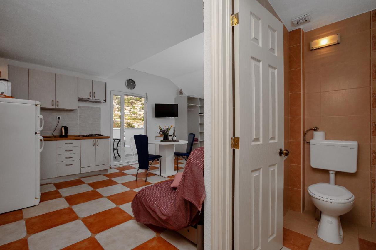 Apartments By The Sea Drasnice, Makarska - 2581 Eksteriør billede