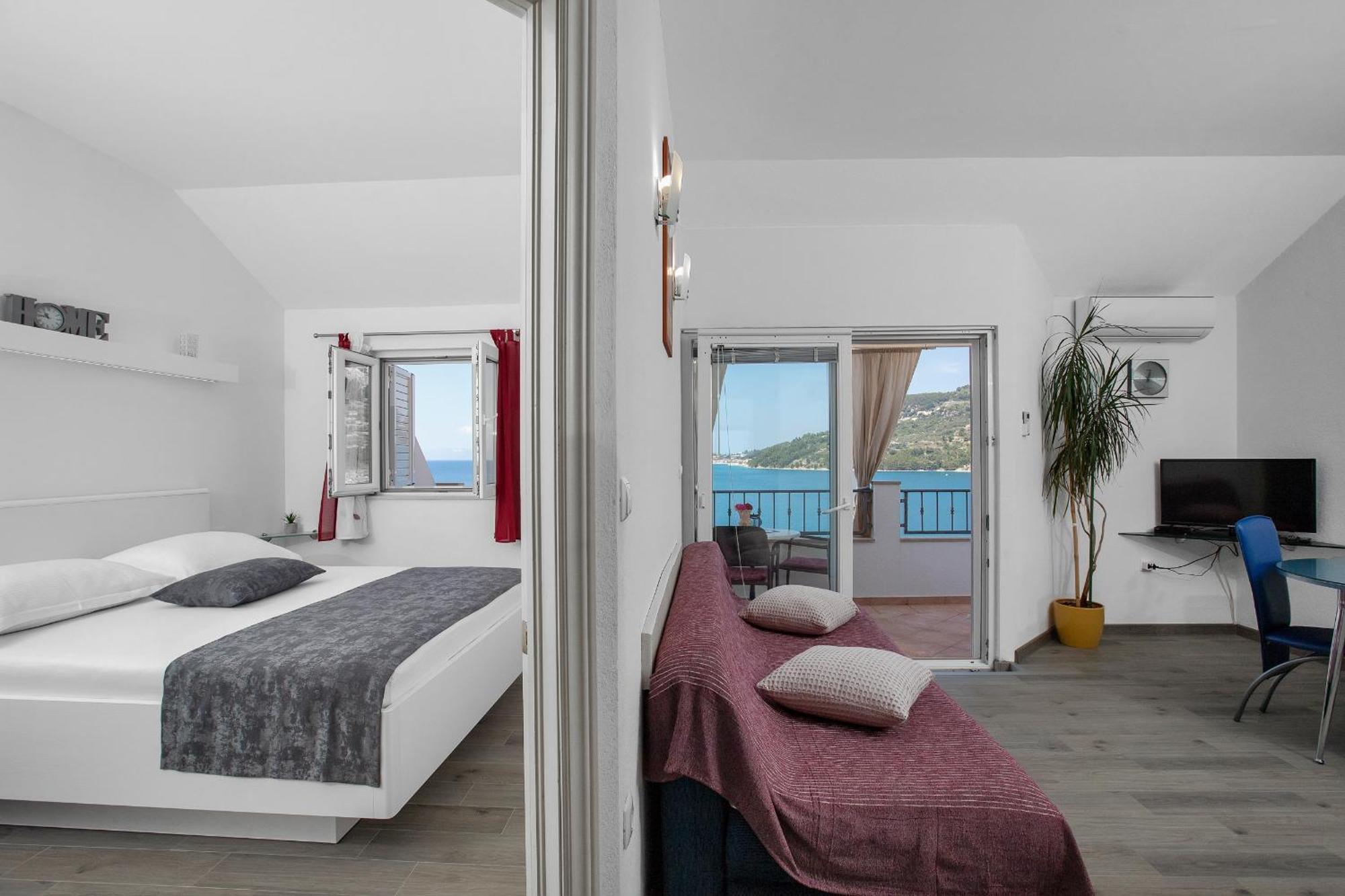 Apartments By The Sea Drasnice, Makarska - 2581 Værelse billede